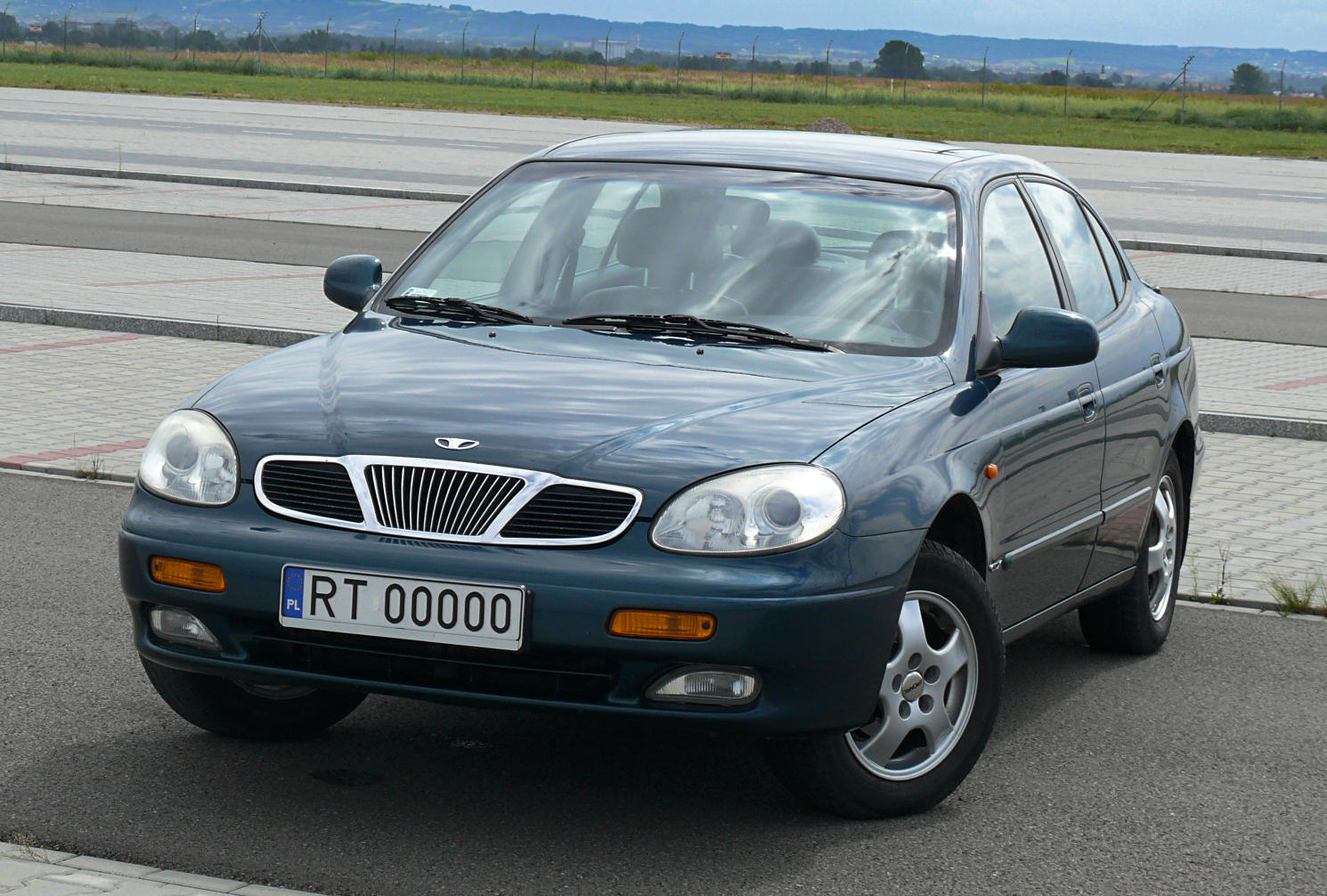 Daewoo Leganza CDX 20