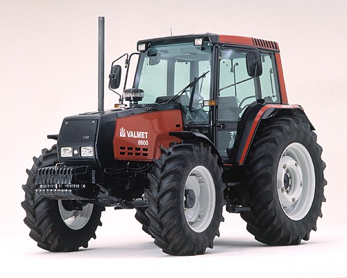 Valtra BM 120 ComfortCab Valtra BM 120 ComfortCab