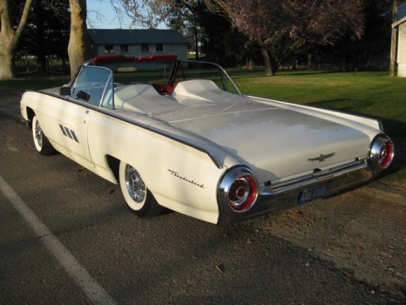 Ford Thunderbird Roadster