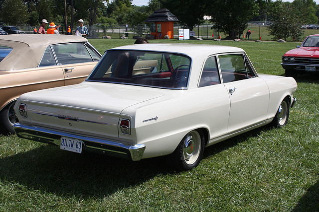 Chevrolet Chevy II 100 2dr