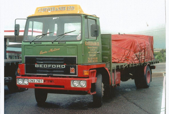 Bedford TM1700