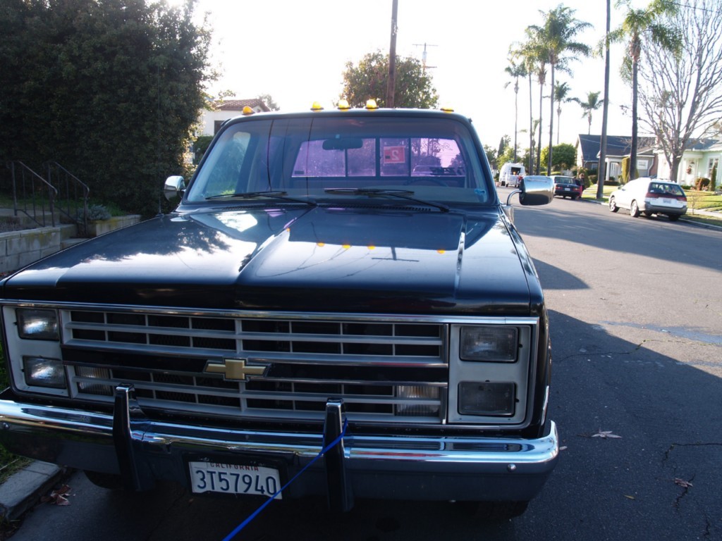 Chevrolet C-30 Deluxe rollback wrecker