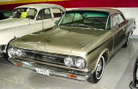 Dodge 880