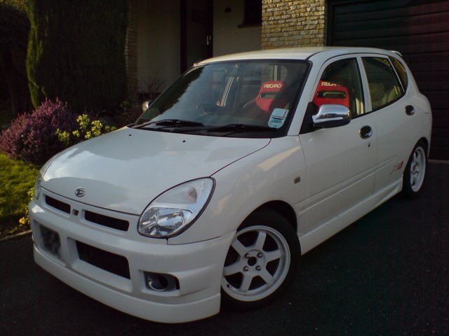 Daihatsu Storia