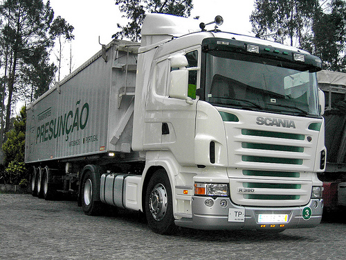 Scania 124L 380