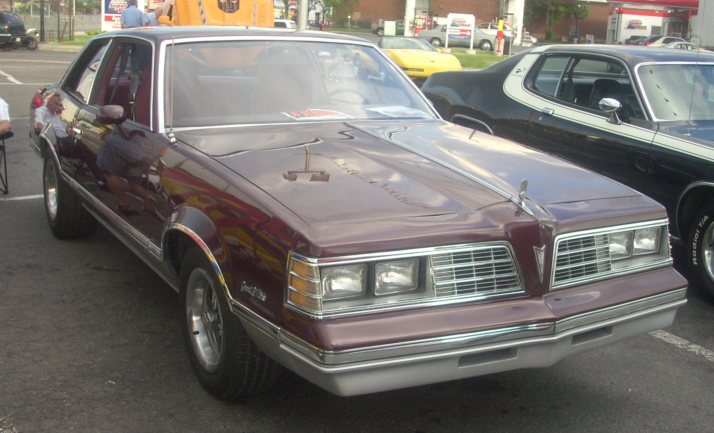 Pontiac Grand Le Mans