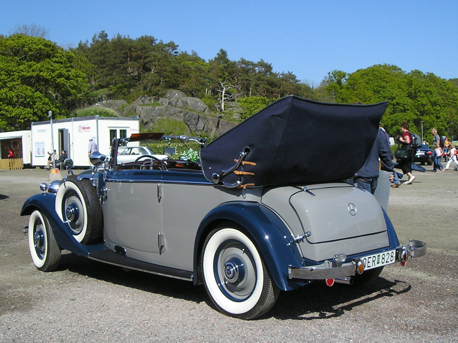 Mercedes-Benz 200B cabrio