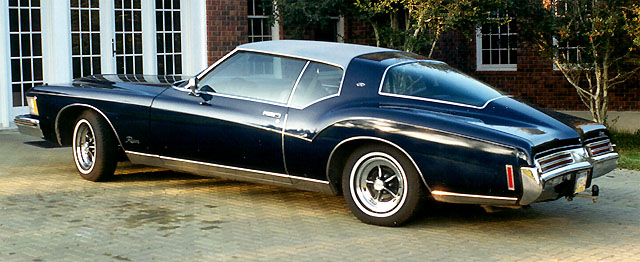 Buick Riviera GS stage 1