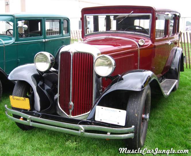 Chrysler 4-Door Sedan