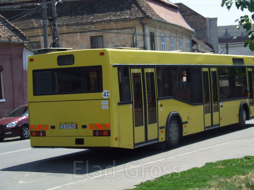 MAZ 103