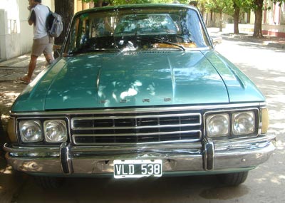 Ford Falcon DeLuxe