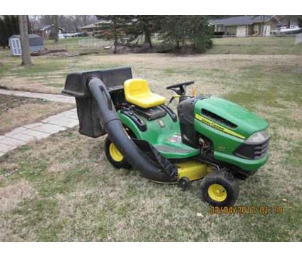 John Deere 102