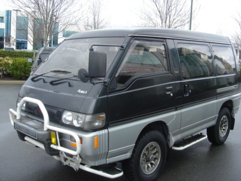 Mitsubishi Delica Exceed