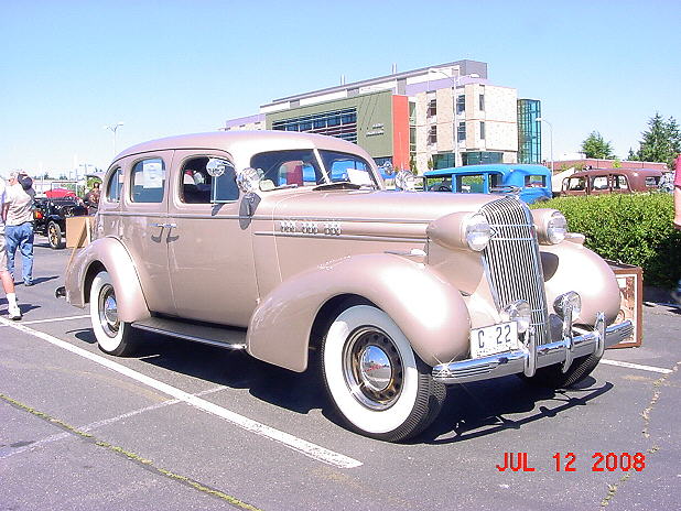 Oldsmobile L-36 touring sedan