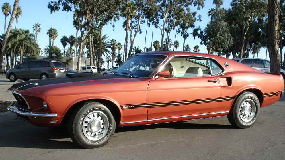 Ford Mustang GT 428 Cobra Jet fastback