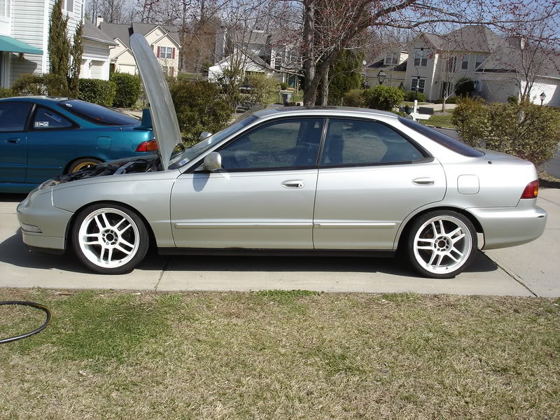 Honda Integra 18 LS Sedan