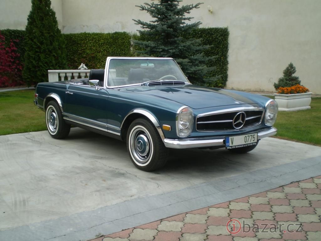 Mercedes-Benz 230SL