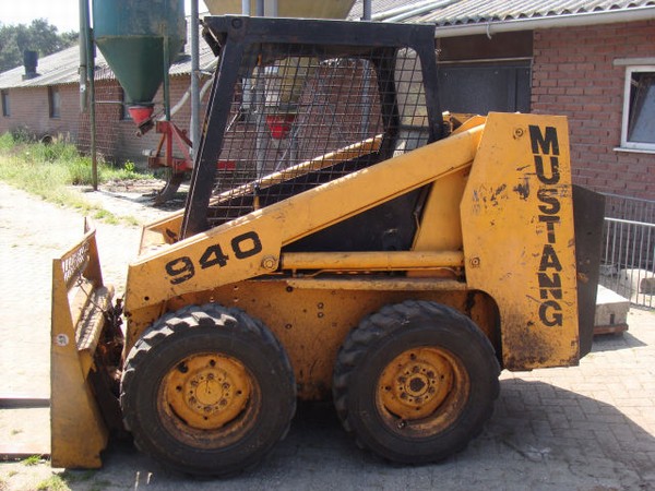 Mustang 940 E Skidsteer