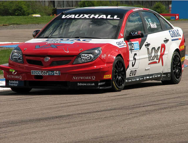 Vauxhall VECTRA VX RACING