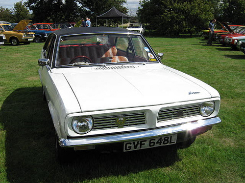 Morris Marina 1300 coupe