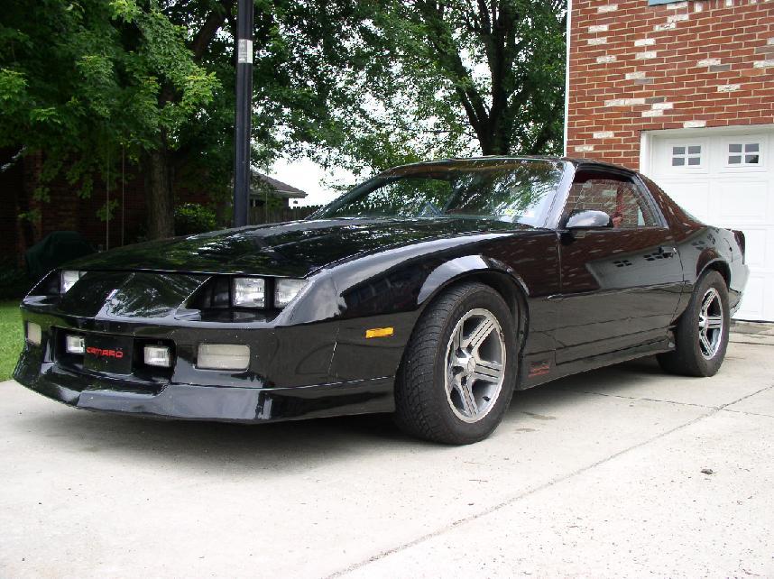 Chevrolet Camaro IROC-Z