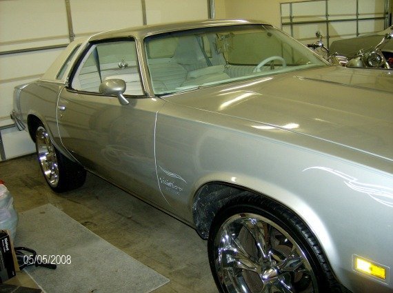 Oldsmobile Cutlass Supreme Brougham coupe