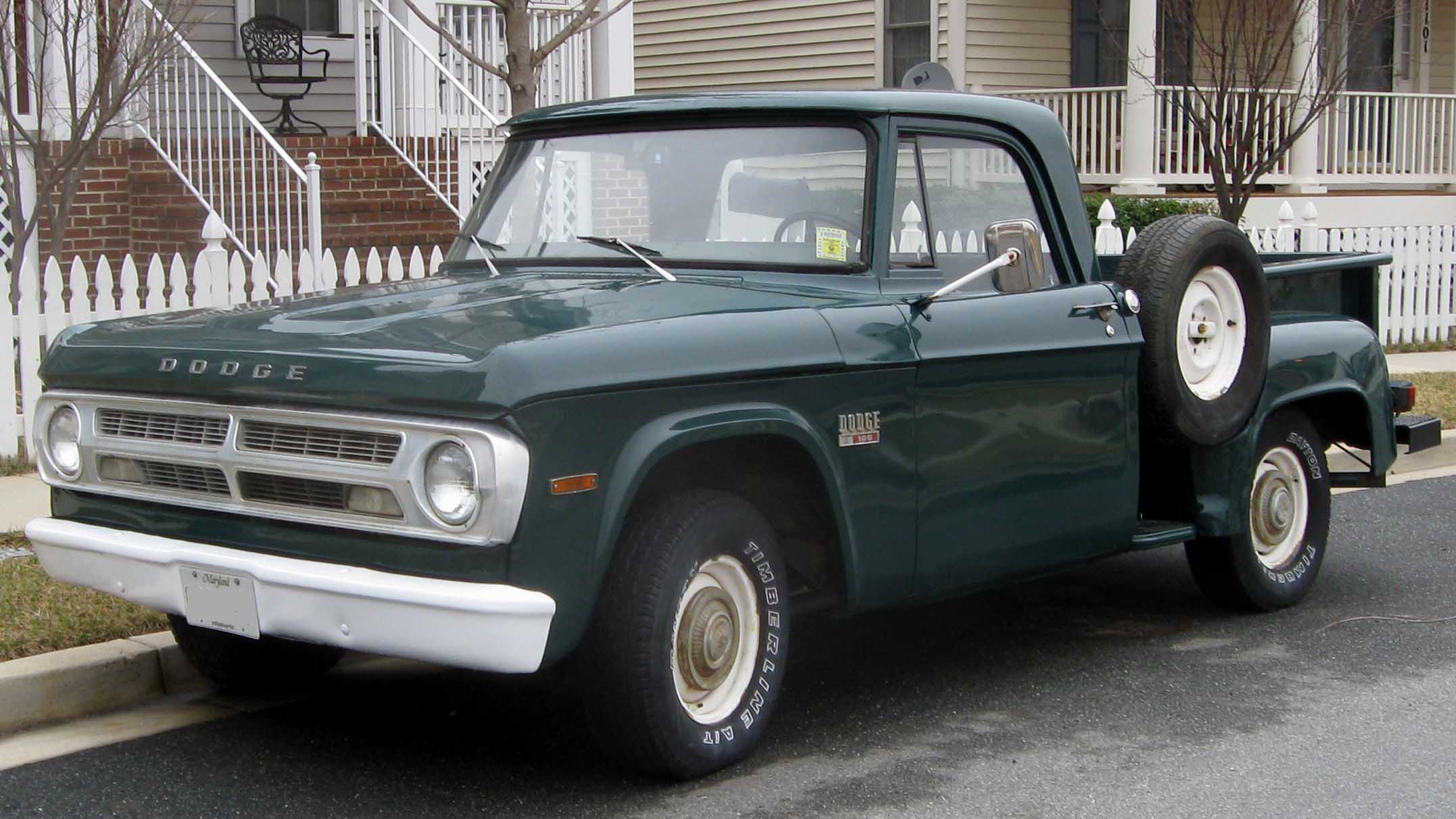 Dodge Dodge 100