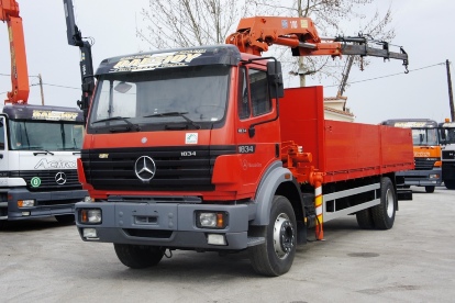 Mercedes-Benz 1834 Mercedes-Benz 1834