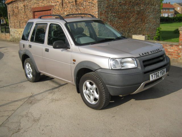 Land Rover Freelander 25 ES V6