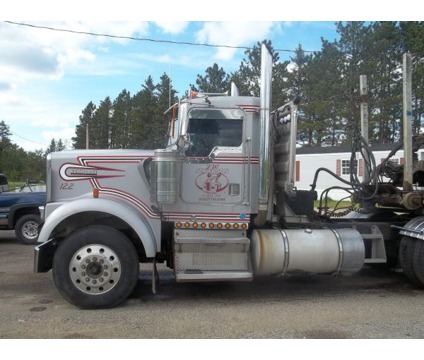 Kenworth W900B