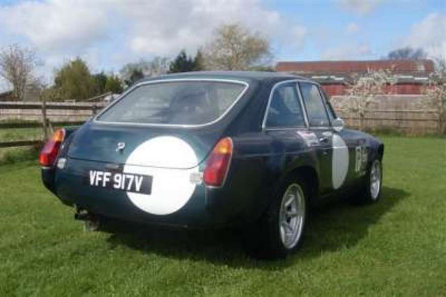 MG B GT Sebring replica