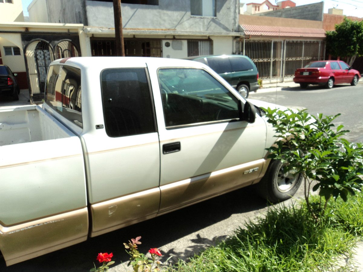 Chevrolet S-10 LS Cab Chevrolet S-10 LS Cab