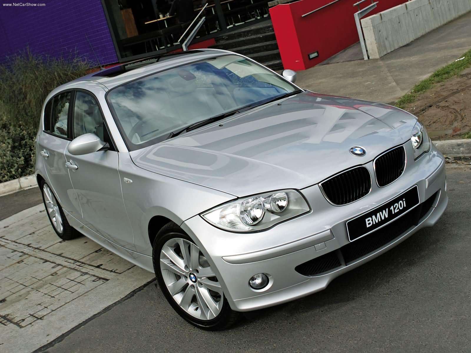 BMW 120