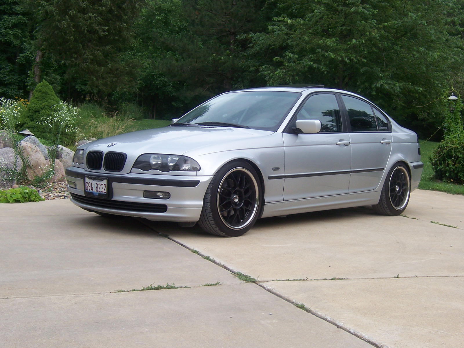 BMW 325i