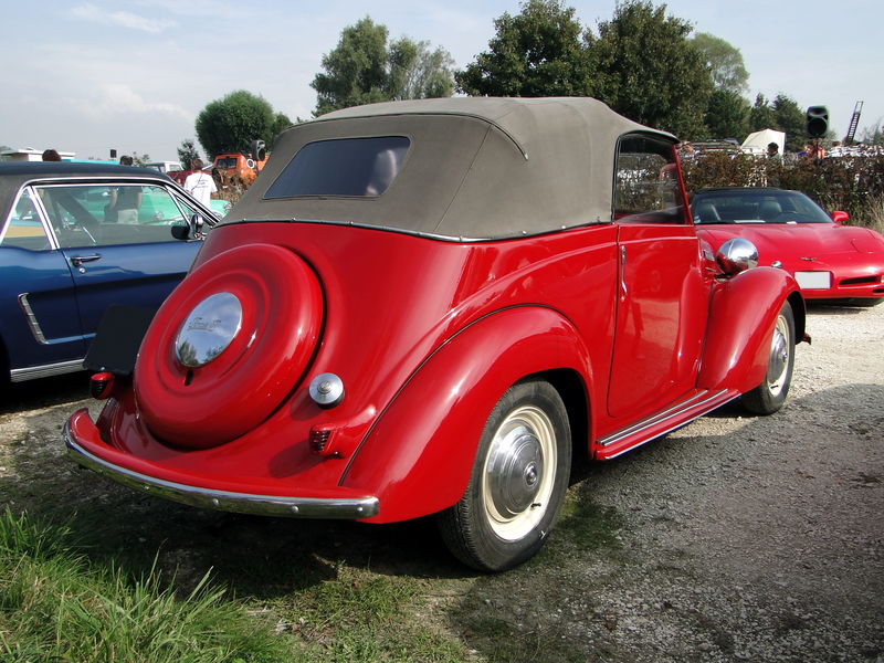 Simca 8 cabriolet