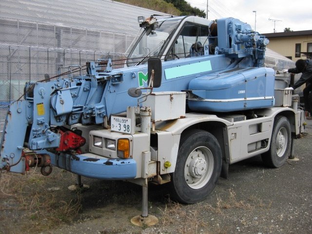 Komatsu 80