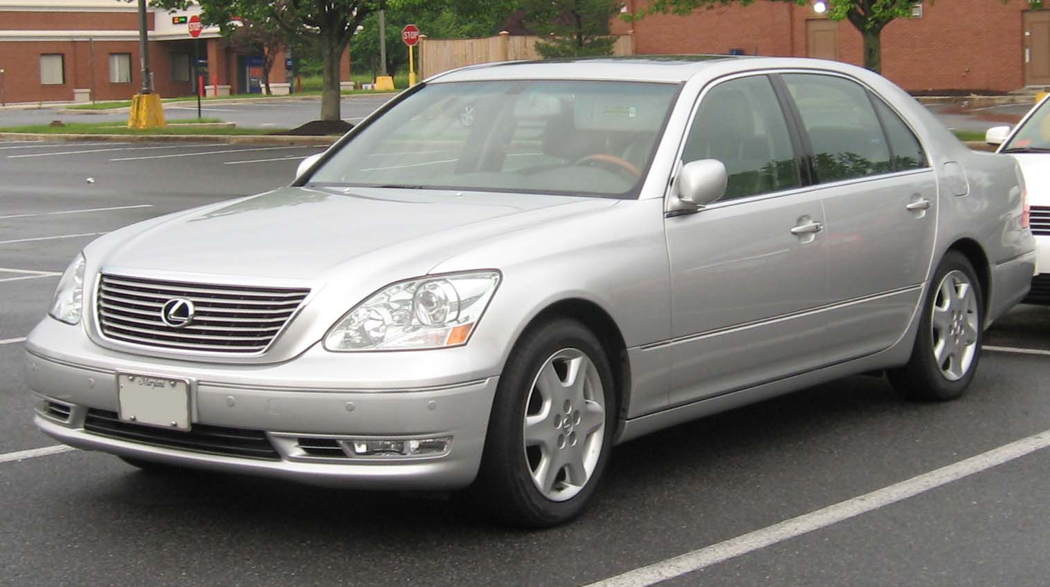 Lexus LS430