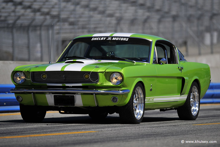 Shelby GT350 fastback