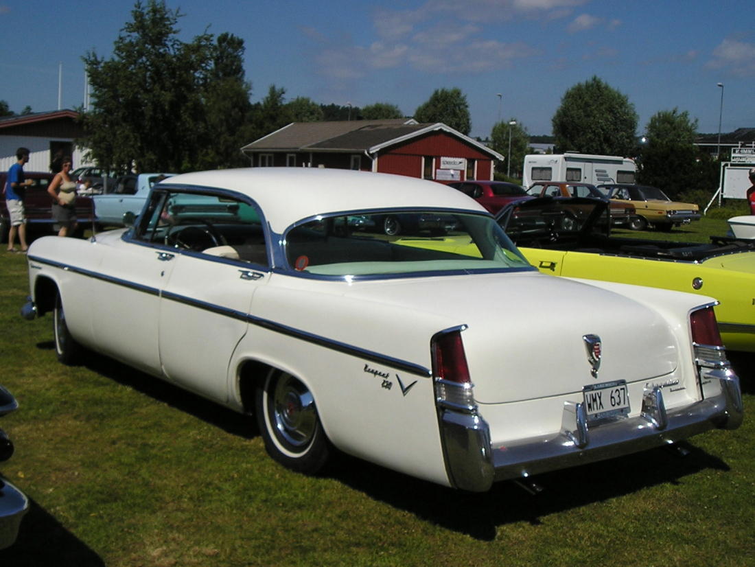 Chrysler Windsor Newport 4dr HT