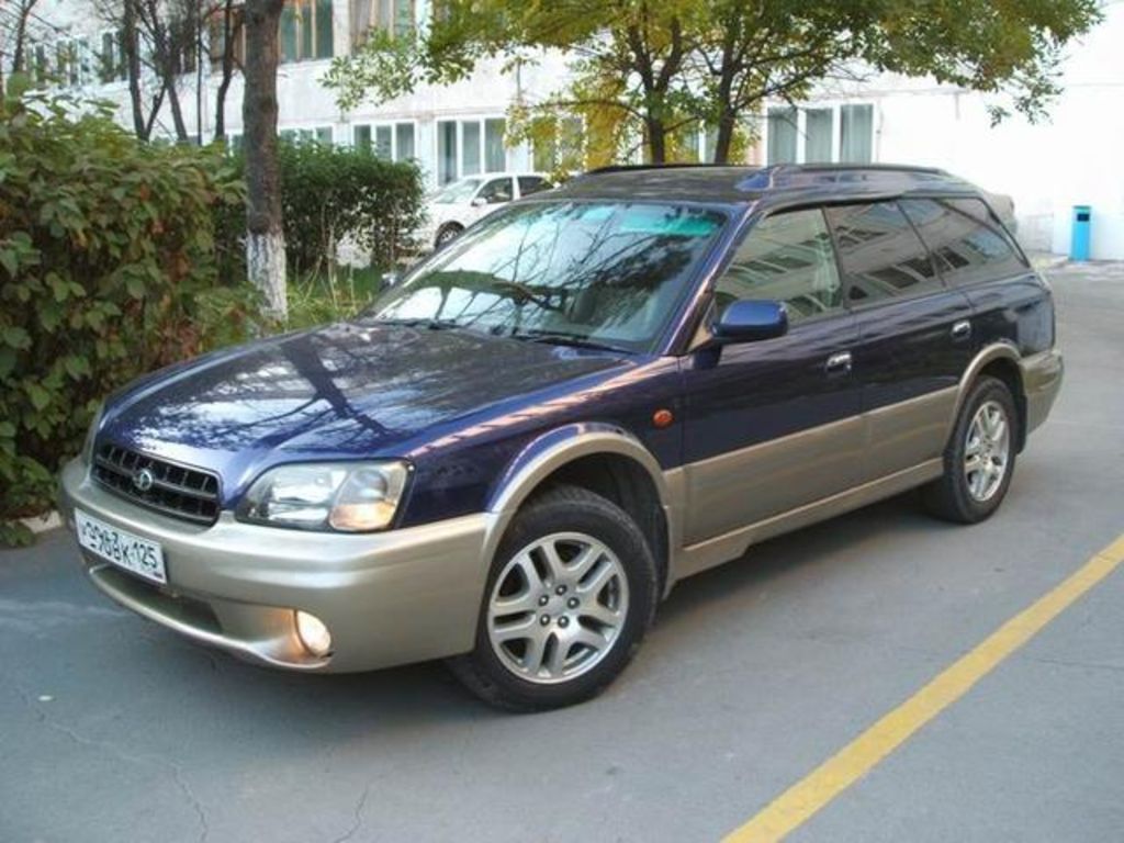 Subaru Legacy Landcaster 6