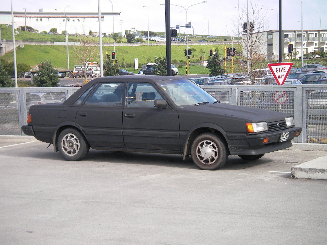 Subaru Omega 16