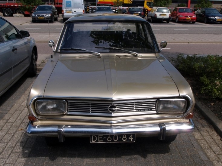 Opel Rekord 1700 L