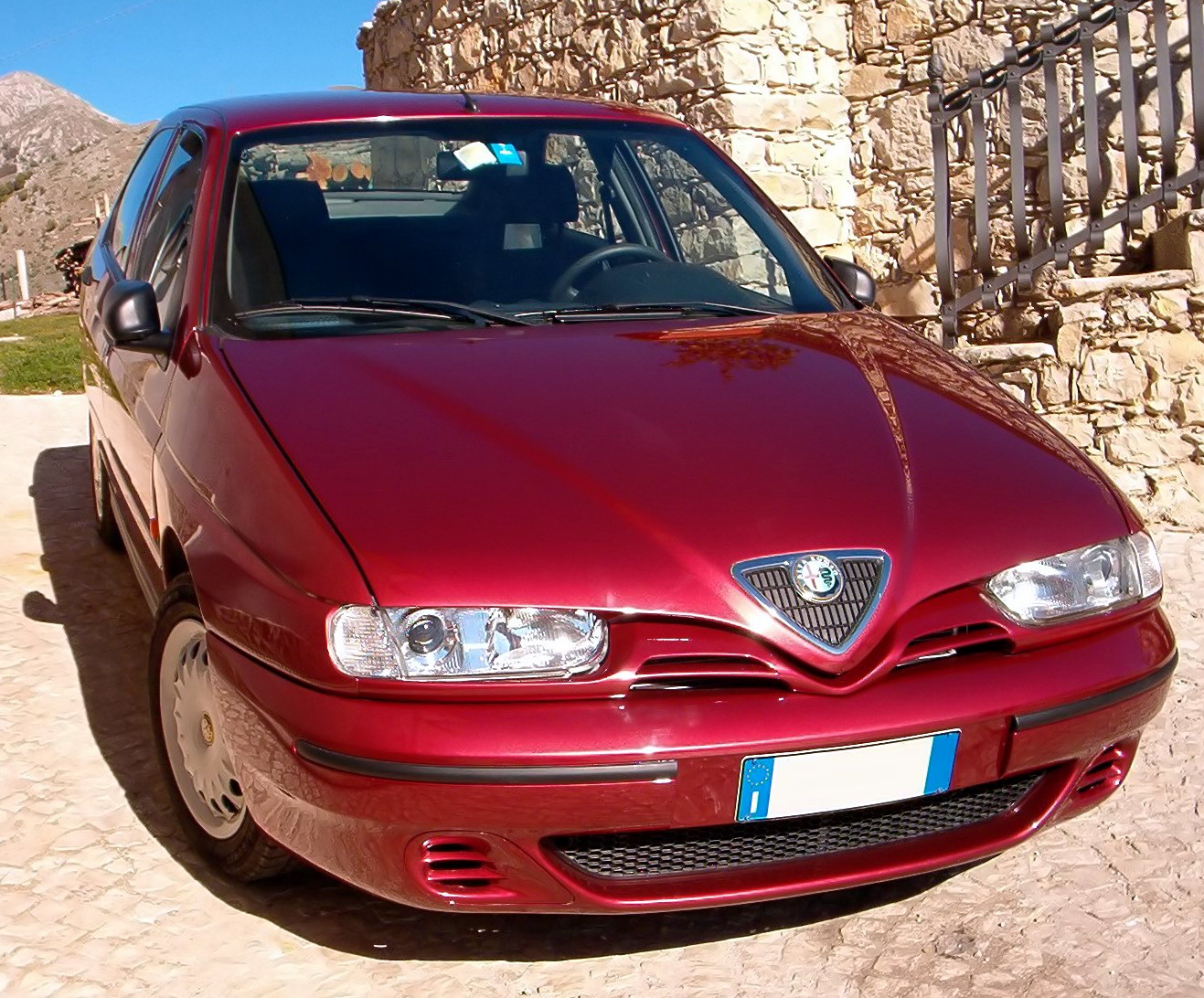 Alfa Romeo 146 16