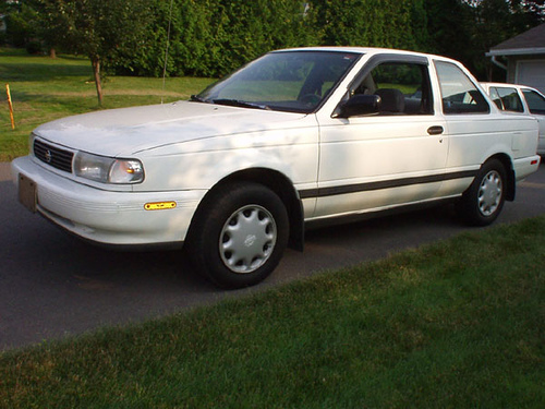 Nissan Sentra XE