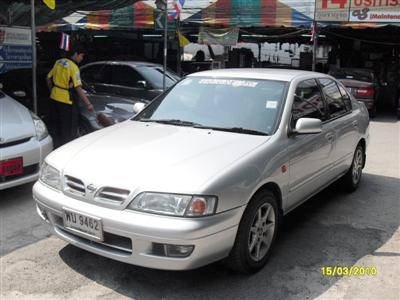 Nissan Primera 20 GXE