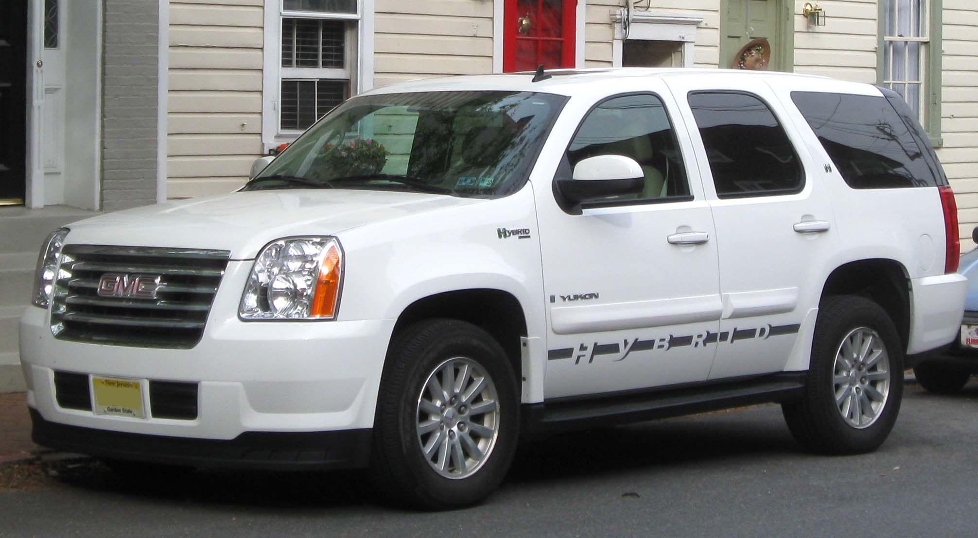 GMC Yukon Hybrid