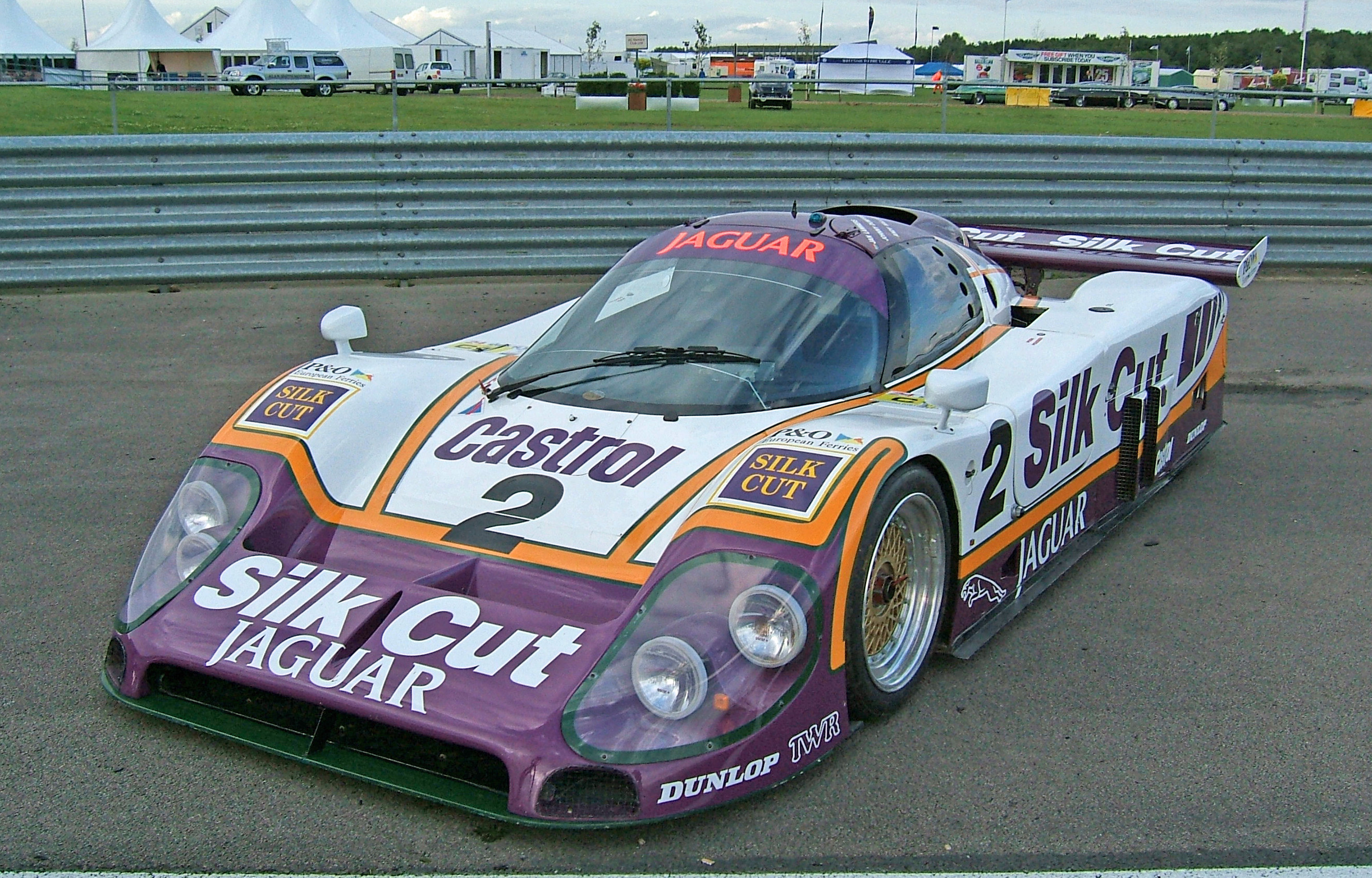 Jaguar XJR-9 LM