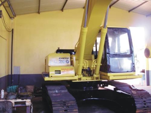 Komatsu PC 200 Avance