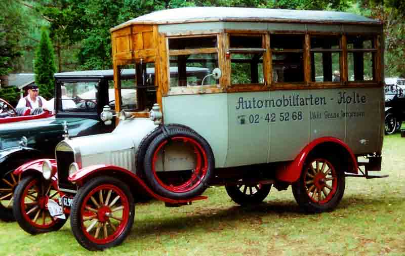 Ford Model TT Bus