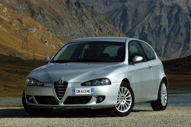 ALFA ROMEO 147 20 TSpark